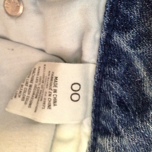 AE jean shorts - Picture 2 of 3