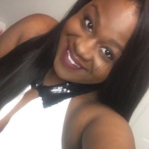 Meet your Posher, Kierra