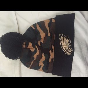 Army Eagles Pom Pom hat