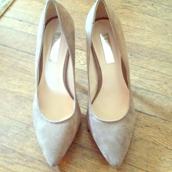 Spiegel pumps