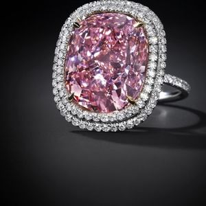 Meet your Posher, Natasha