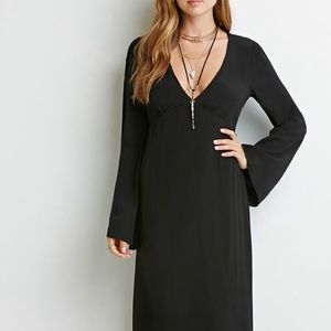 ✨Crochet lace back maxi dress✨