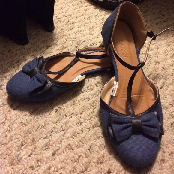 Forever 21 flats