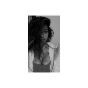 Meet your Posher, Jasmin