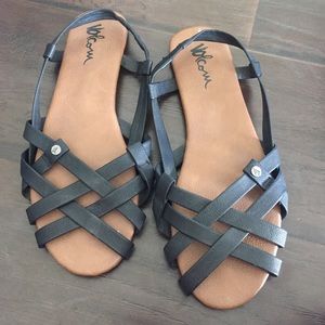 volcom sandals