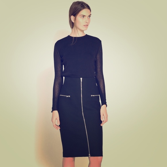 Zara Dresses & Skirts - Zara skirt with zipper