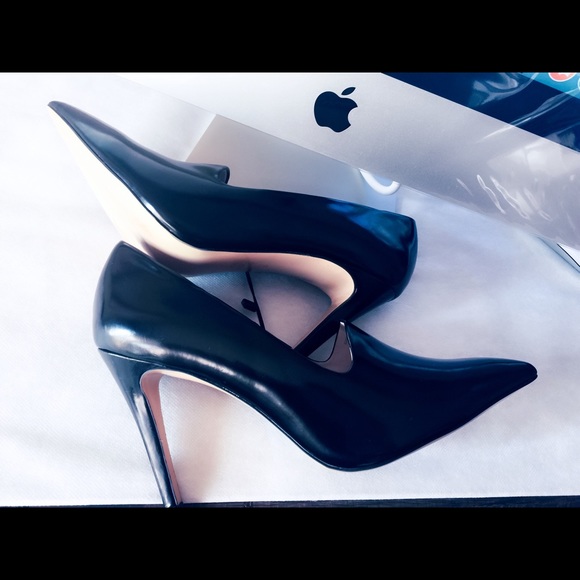 Zara Basic Heel