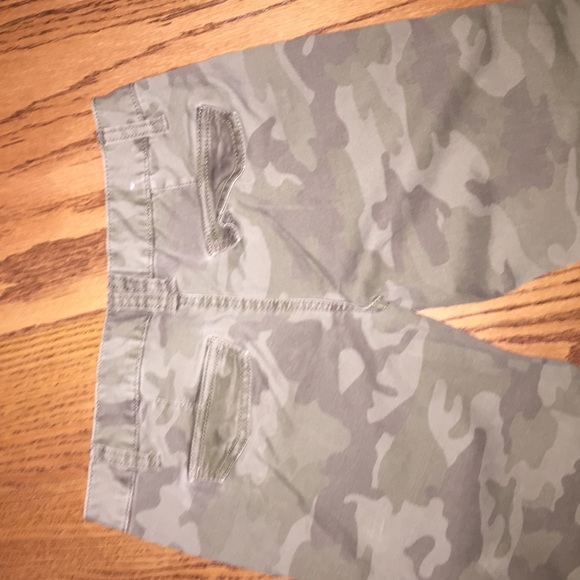 SOLD - Picture 4 of 4