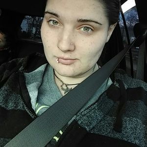 Meet your Posher, Kara