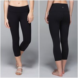 Cropped lulu lemon leggings