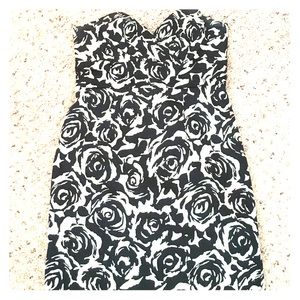 Cute dress!