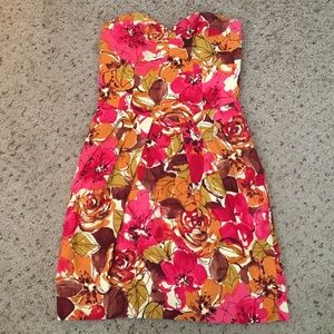 Beautiful dress!