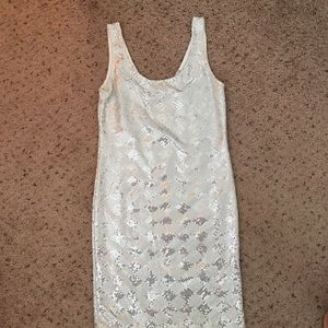 Beautiful dress!