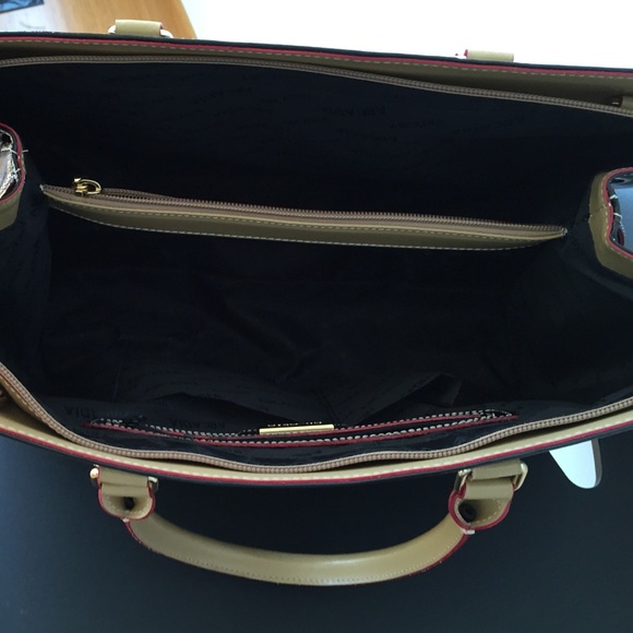 Arcadia patent leather handbag - Picture 3 of 4