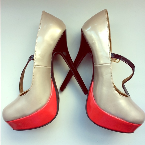 Tricolor round toe sexy pump. Sz 5.5