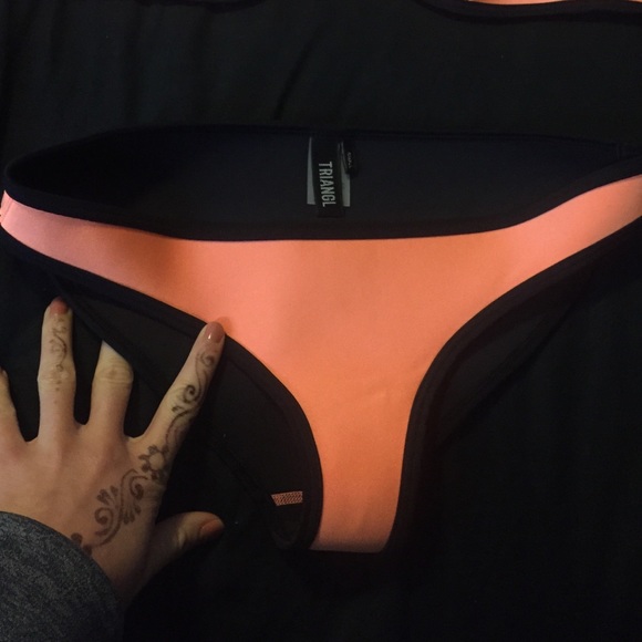 Authentic Triangl Winne-Arizona Sunset - Picture 3 of 4