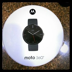 Moto 360 Android Watch with dock and Charger