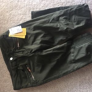 Stylish Army green color jeans from H&M