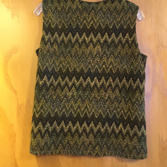 Stretchy Knit Shell - Picture 2 of 2