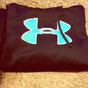 Underarmour sweatshirt