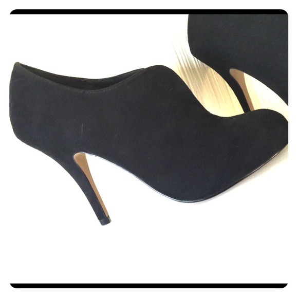 Brand new suede booties!