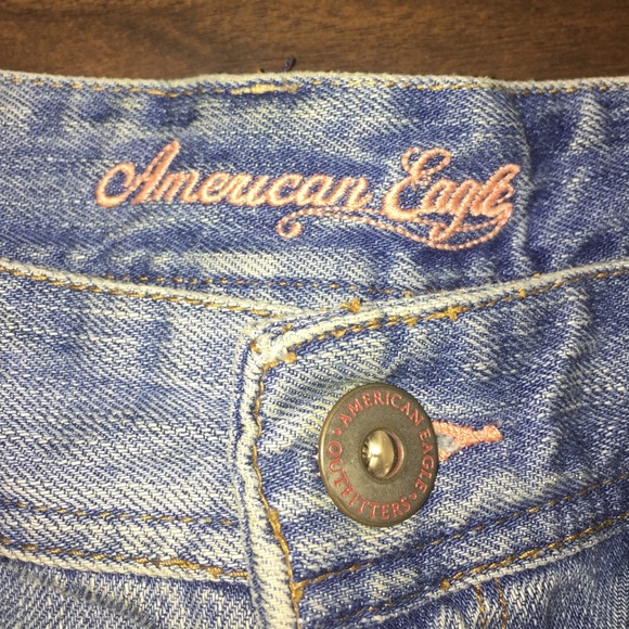 American Eagle Shorts - Picture 2 of 4