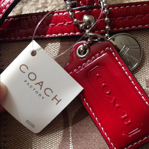 NWT Coach Purse (tote) - Picture 2 of 3