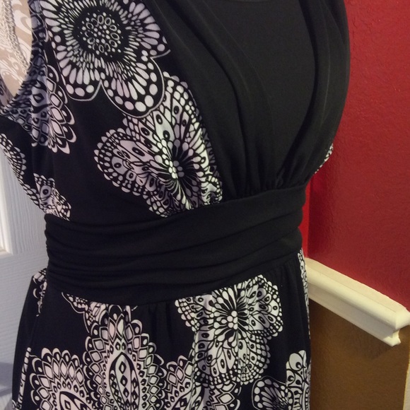 🎉😋 🌺 💋Spectator Look - Picture 3 of 4