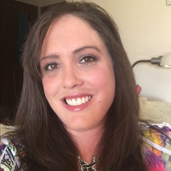 Meet your Posher, Brianna - Picture 1 of 1