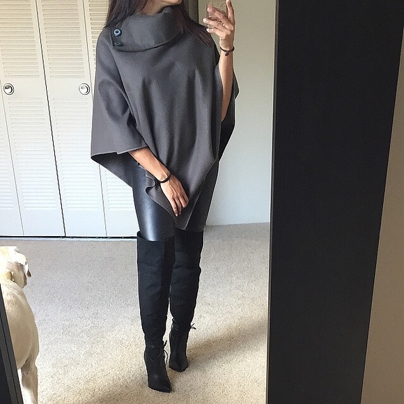 LAST ONE❗️Dark stone button cape - Picture 4 of 4