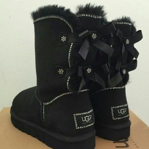 UGG BAILEY BOW BLING SWAROVSKI SIZE 10 W/ BOX $375