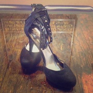 Worn once black strap heels