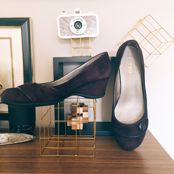 Size 9 Plum Wedge Heels