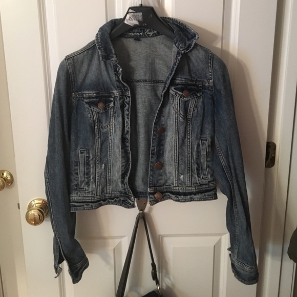 HUGE DEAL American Eagle denim jacket!