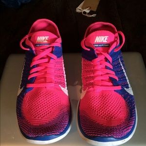 Nike free 4.0 flynit