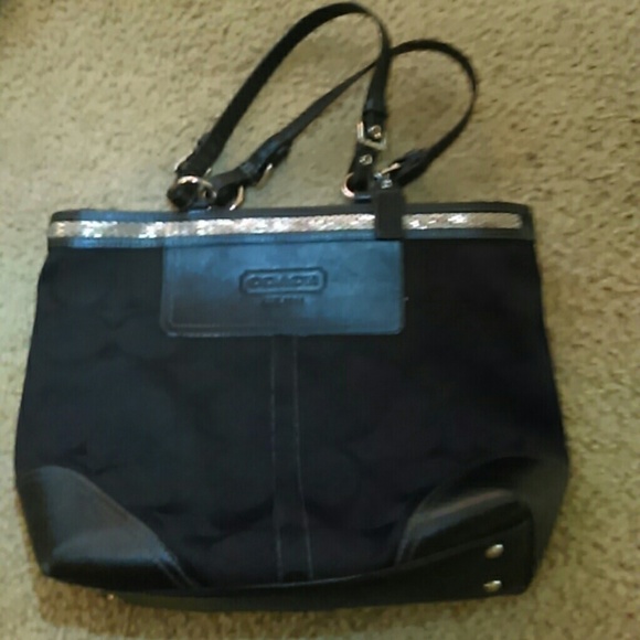 Authentic coach purse