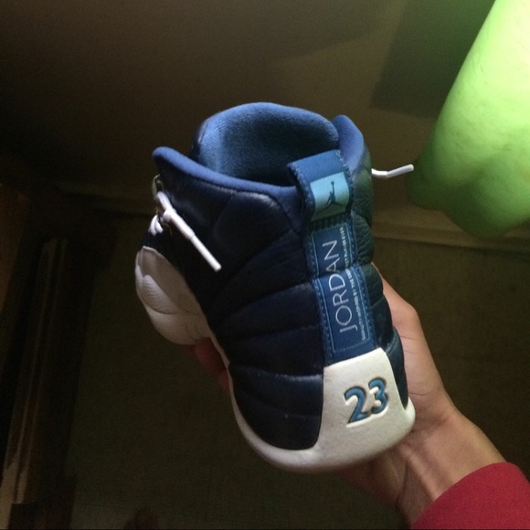 Jordans - Picture 3 of 4