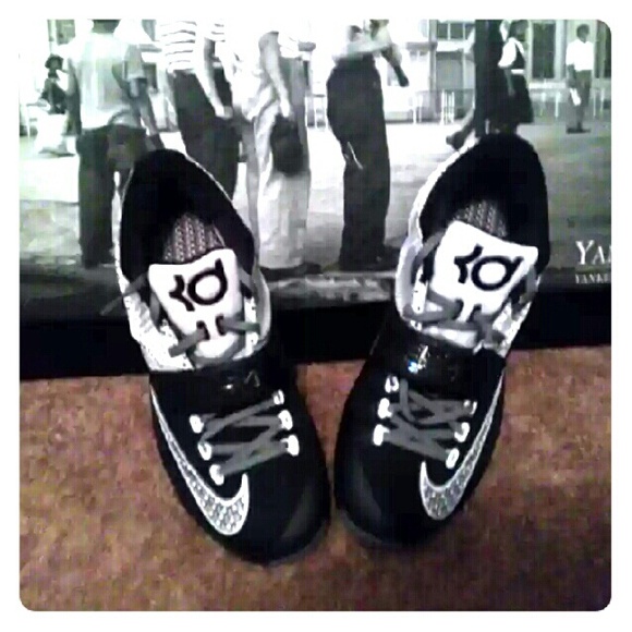 NICE PAIR OF KD VII BHM!!!