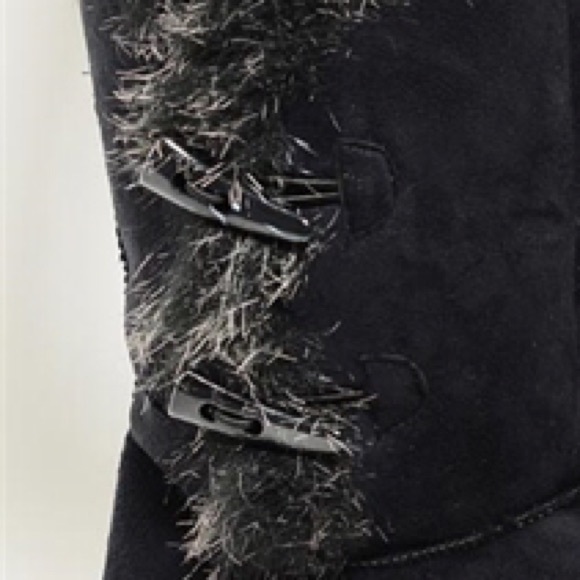 Black Faux Fur Toggle Boots - Picture 2 of 2