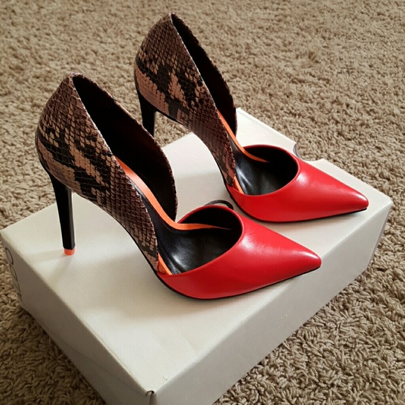 Aldo Snake Print and Pink Heels - Picture 3 of 4