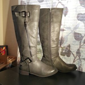 Charcoal Gray boots
