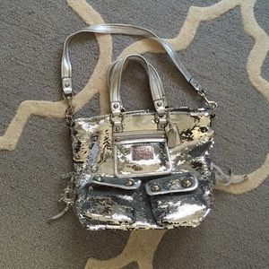 Coach Poppy Sequin Silver *Special Edition*