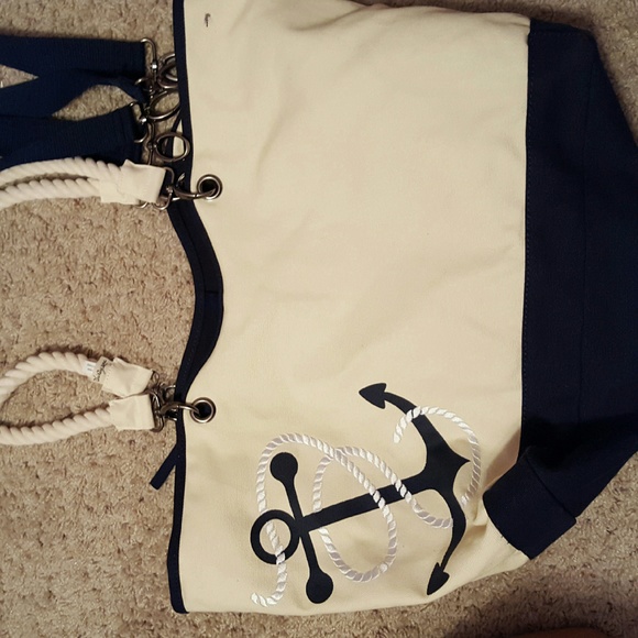 Thirty-One Canvas crew bag