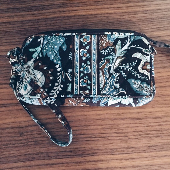 Brown & Blue Paisley Vera Bradley Pocketbook