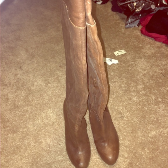 Very comfortable brown boots