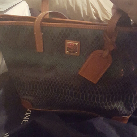 Dooney and bourke Charleston Shopper