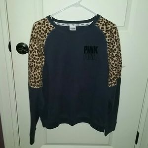 VS Pink crewneck