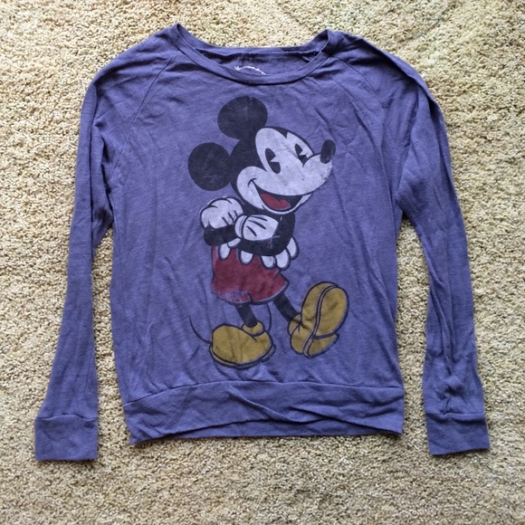 Long sleeve t shirt