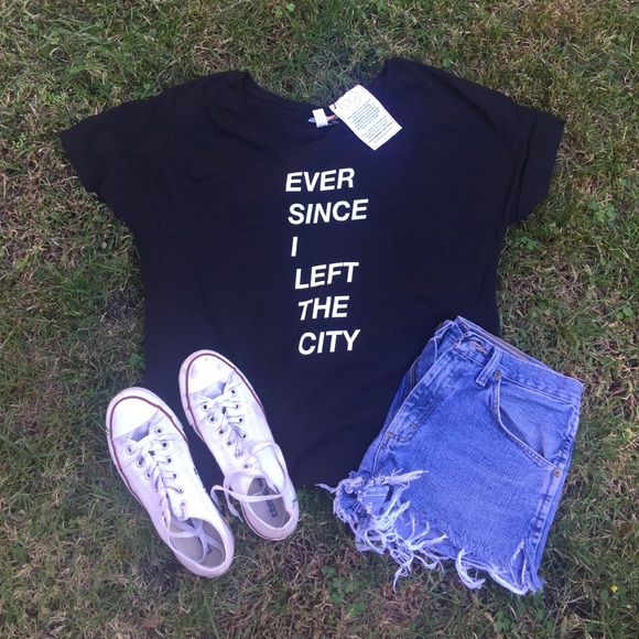 Redbubble Tops - ☎️ Hotline Bling Drake Shirt