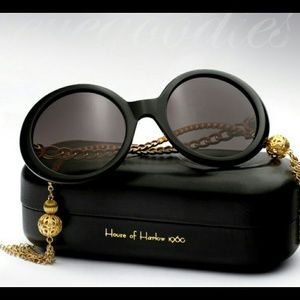 🌸ISO🌸 House of Harlow "Sasha"  Sunnies!